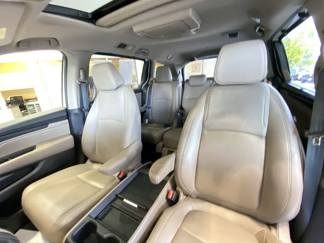 Used 2018 Honda Odyssey EX-L image 14