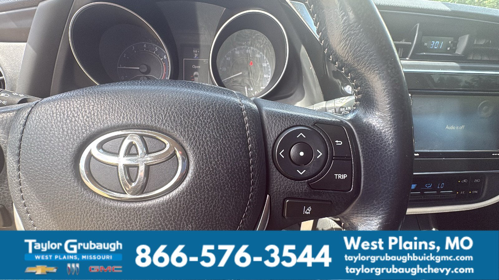 Used 2018 Toyota Corolla iM w/ All-Weather Mat Package FWD image 14