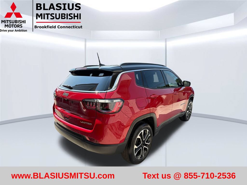 Used 2023 Jeep Compass Limited w/ Sun and Sound Group AWD/4WD image 8
