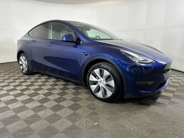 Used 2021 Tesla Model Y Long Range image 2