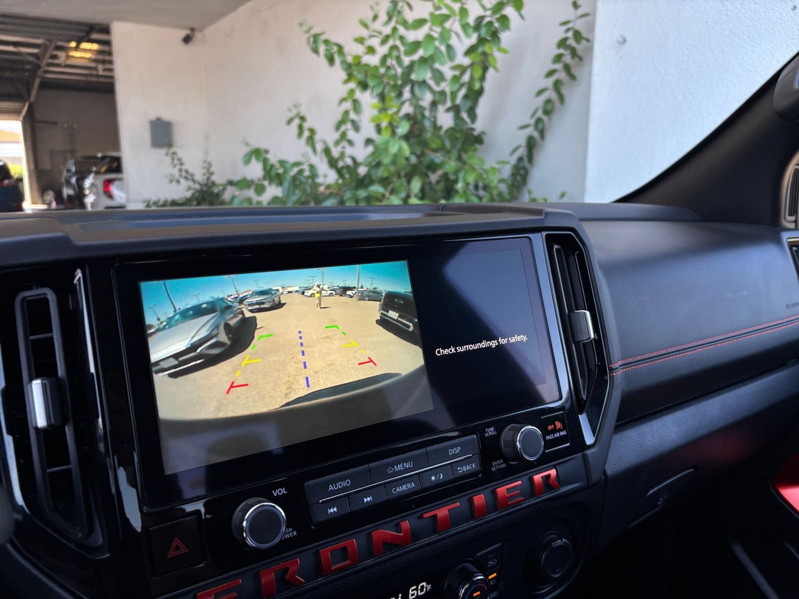 Used 2026 Nissan Frontier PRO-4X AWD/4WD image 24