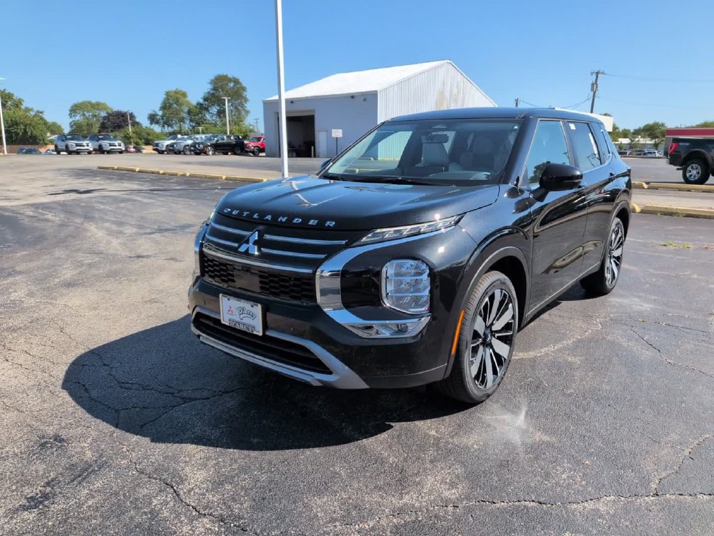 New 2026 Mitsubishi Outlander SE AWD/4WD image 14