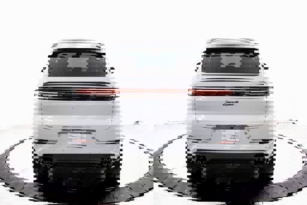 New 2026 Porsche Cayenne S image 6