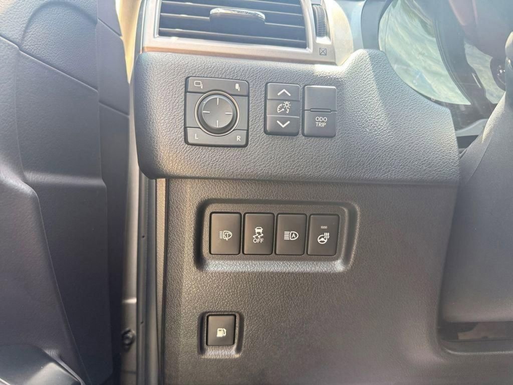 Used 2023 Lexus GX 460 Premium w/ Premium Plus Package AWD/4WD image 21