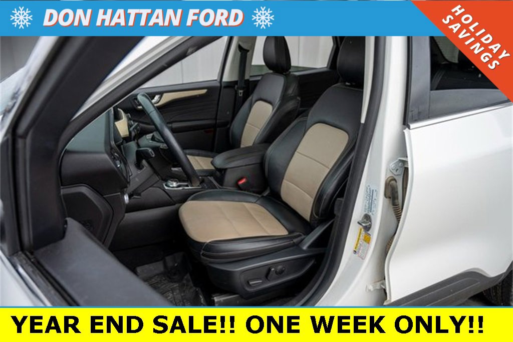 Used 2021 Ford Escape Titanium w/ Titanium Elite Package image 4