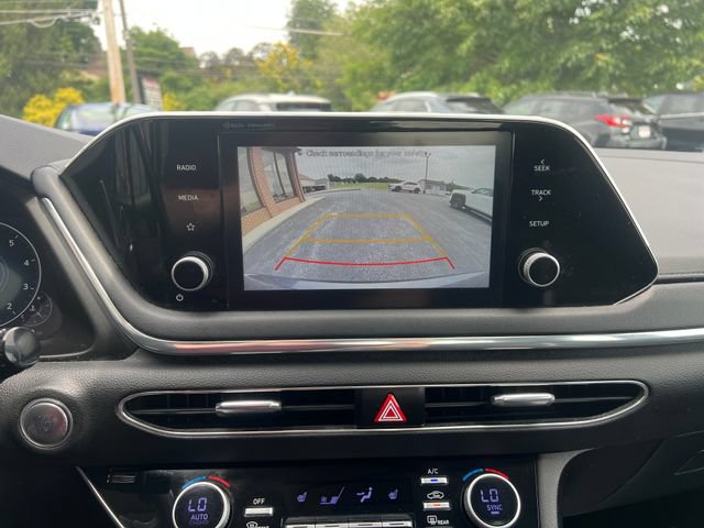 Used 2020 Hyundai Sonata SEL w/ Convenience + Sunroof Package FWD image 17