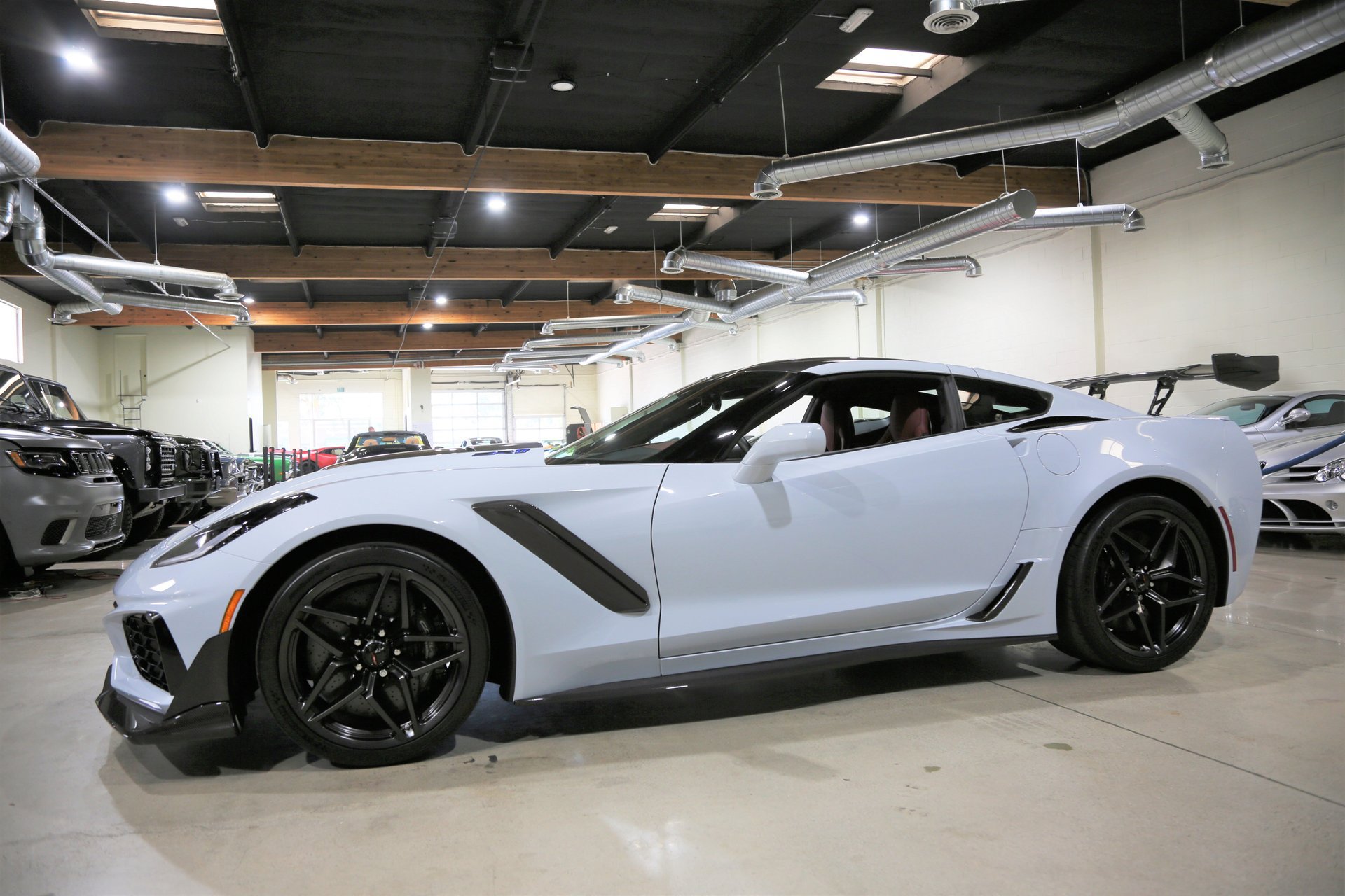 Used 2019 Chevrolet Corvette ZR1 RWD image 19