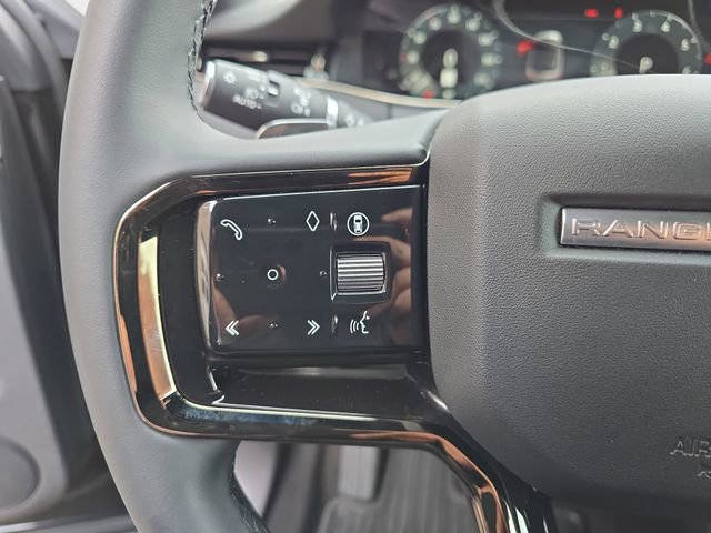 Used 2025 Land Rover Range Rover Evoque S image 20