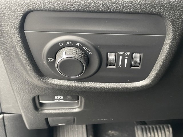 New 2025 Jeep Grand Cherokee L Laredo image 46