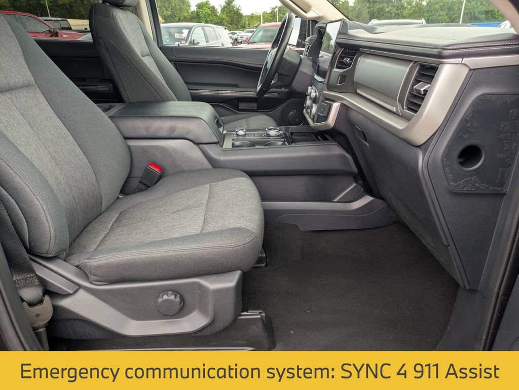 Used 2024 Ford Expedition XLT AWD/4WD image 27