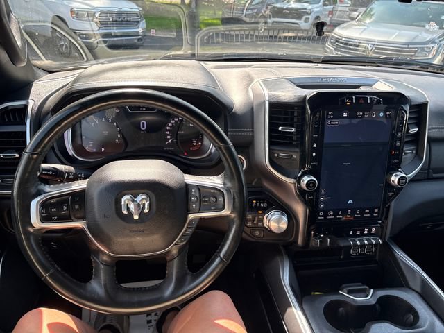 Used 2023 RAM 1500 Laramie AWD/4WD image 10
