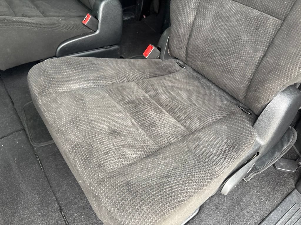 Used 2017 Dodge Grand Caravan SE FWD image 32