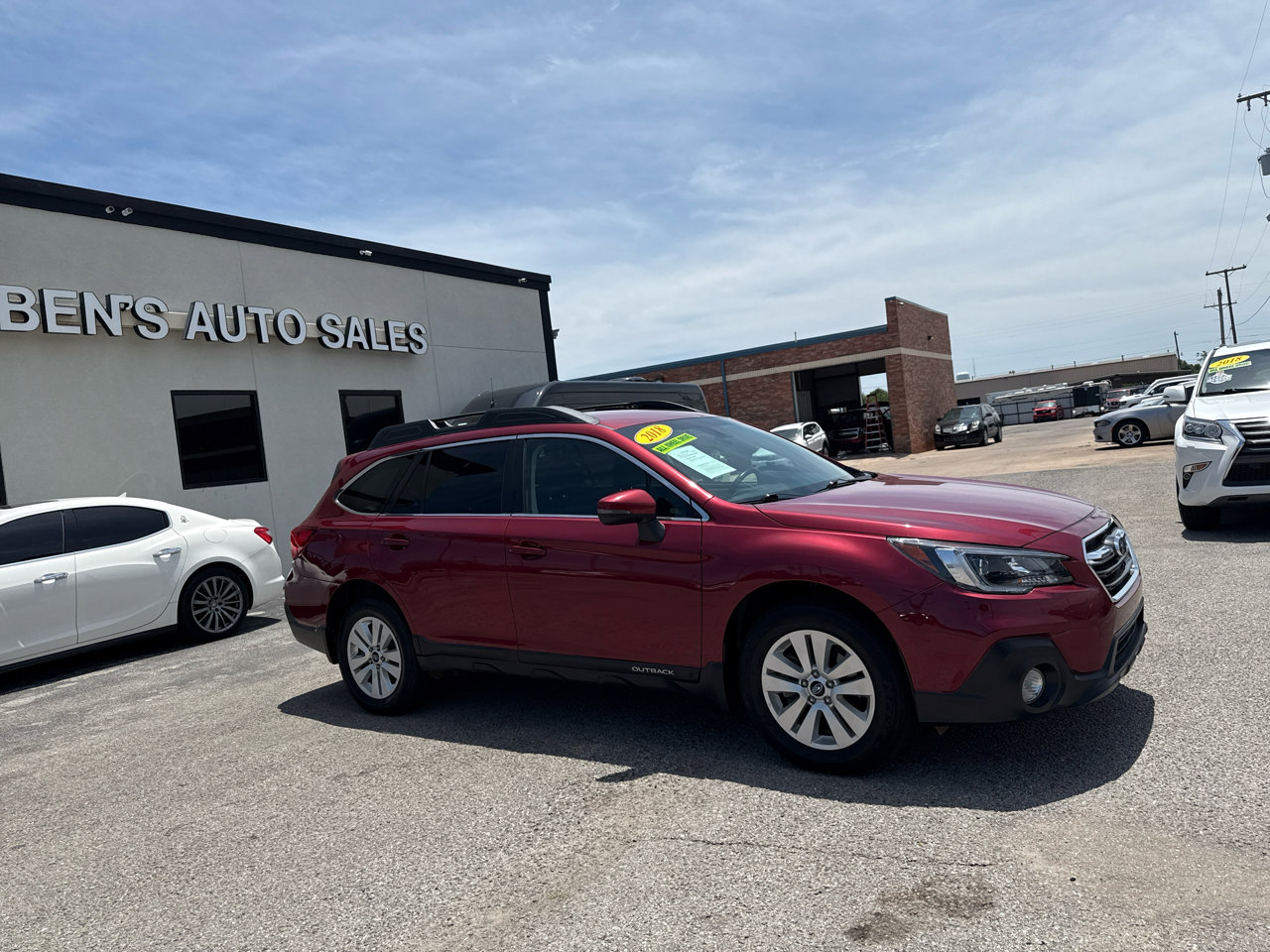 Used 2018 Subaru Outback 2.5i Premium image 4