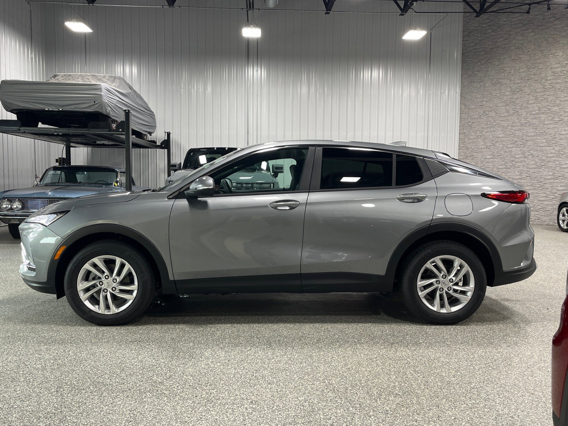 New 2025 Buick Envista Preferred w/ Convenience I Package image 2