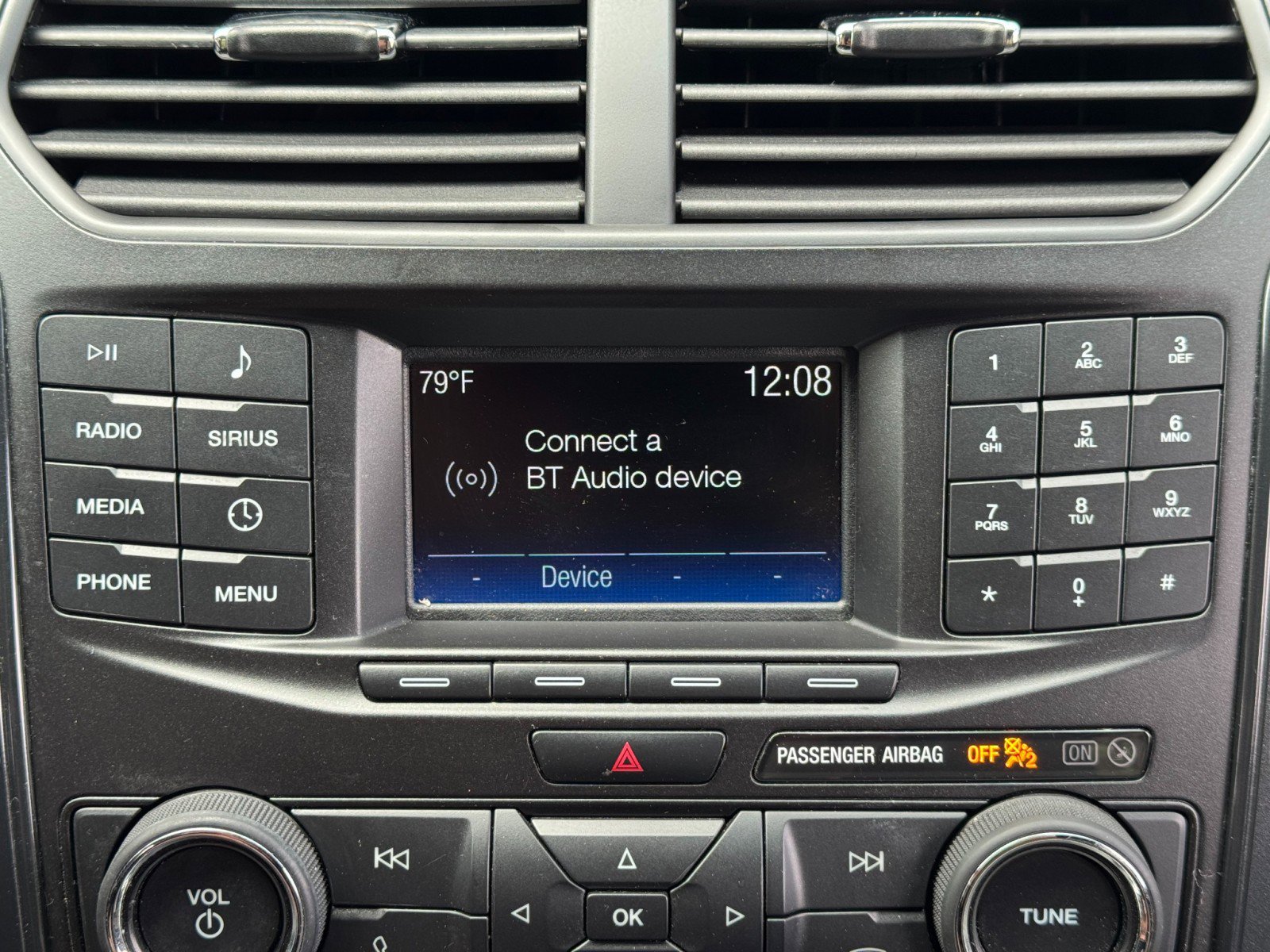 Used 2019 Ford Explorer XLT FWD image 22