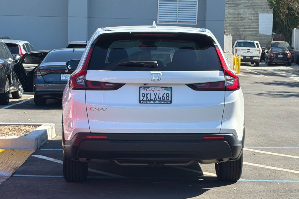 Certified 2024 Honda CR-V EX image 5