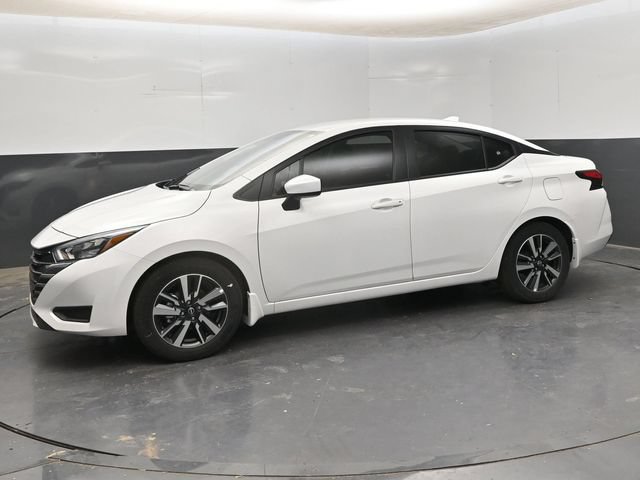 New 2025 Nissan Versa SV w/ Trunk Package FWD image 4