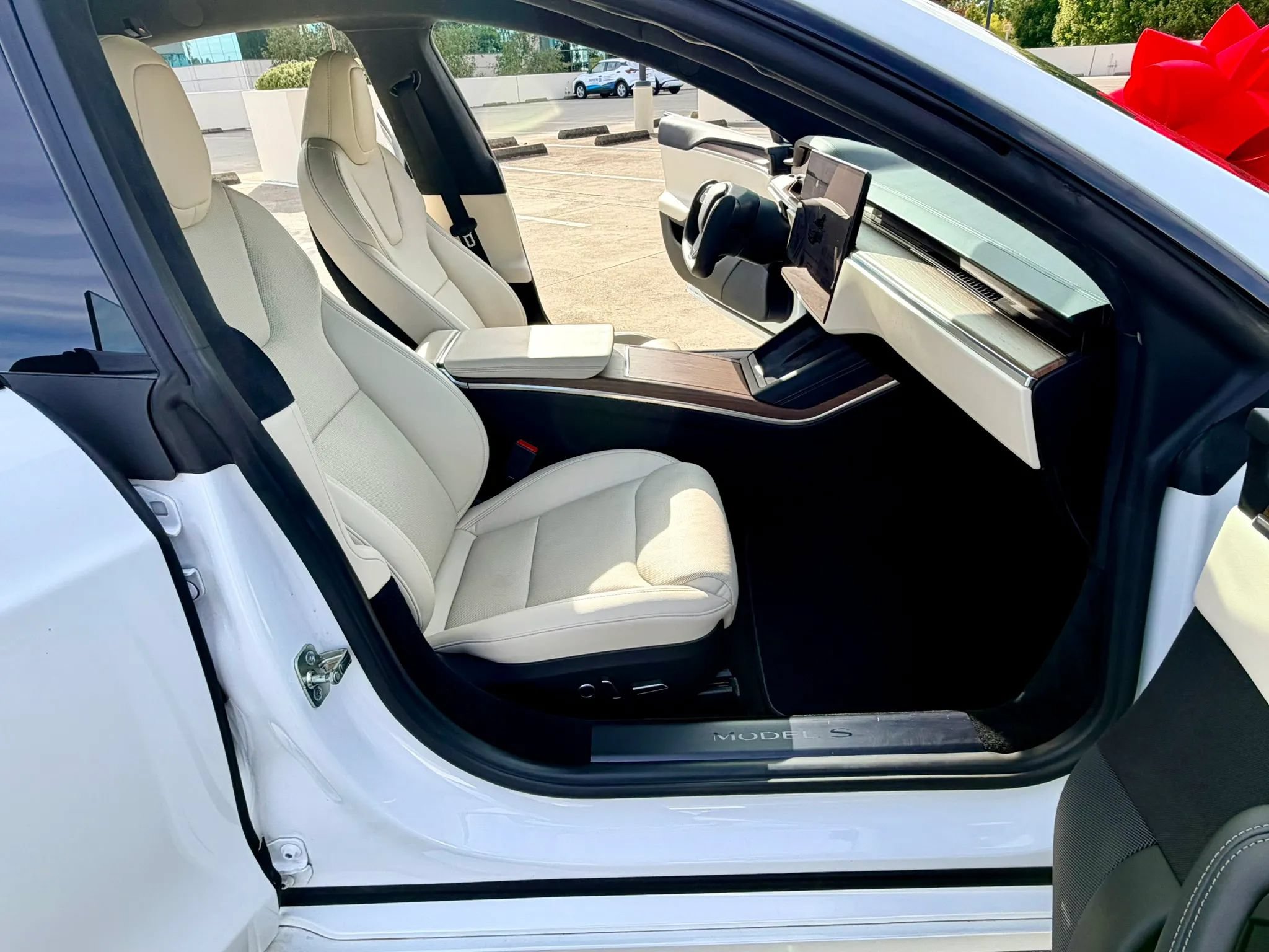 Used 2022 Tesla Model S Standard Range AWD/4WD image 60