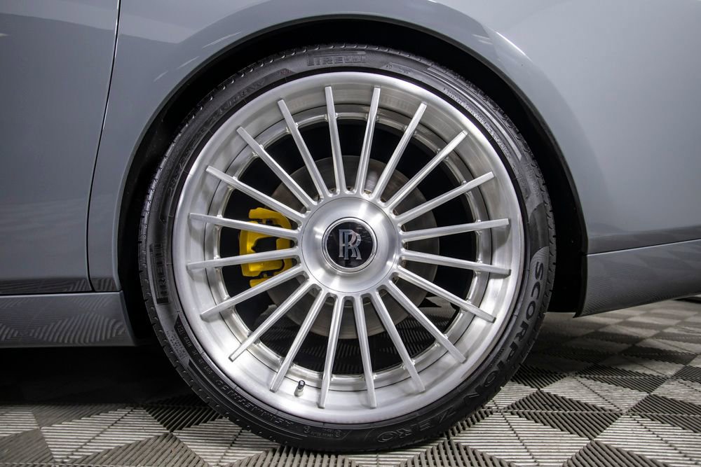 Used 2018 Rolls-Royce Phantom Sedan image 79