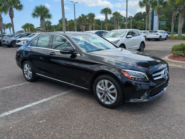Used 2019 Mercedes-Benz C 300 4MATIC Sedan image 2