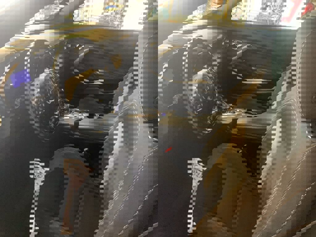 Used 2020 Chevrolet Camaro LT image 13