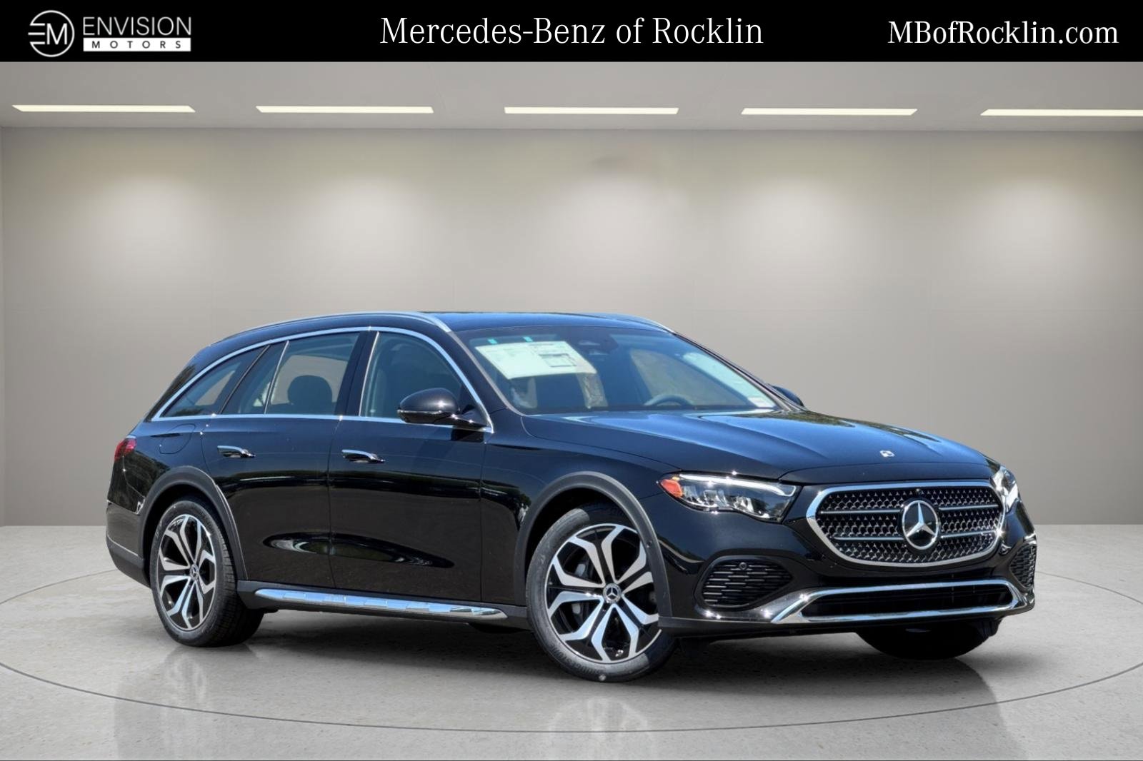 New 2025 Mercedes-Benz E 450 4MATIC All-Terrain Wagon image 1