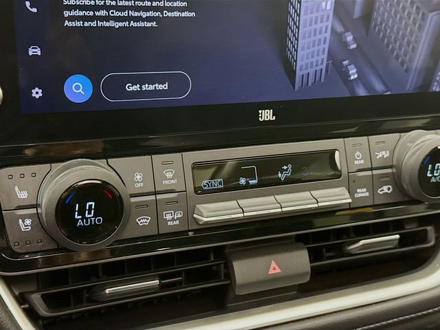 Used 2024 Toyota Grand Highlander Limited image 16