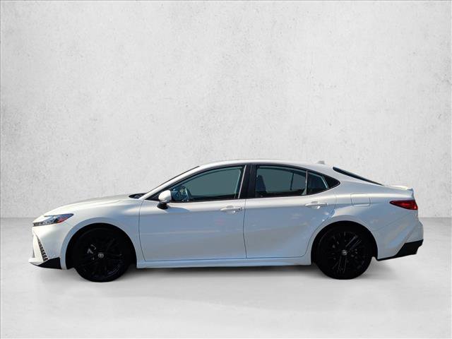 Used 2025 Toyota Camry SE FWD image 8