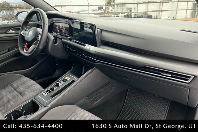 Used 2022 Volkswagen GTI SE image 24
