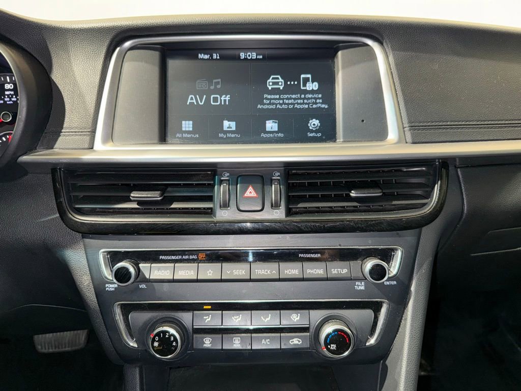 Used 2020 Kia Optima LX image 24