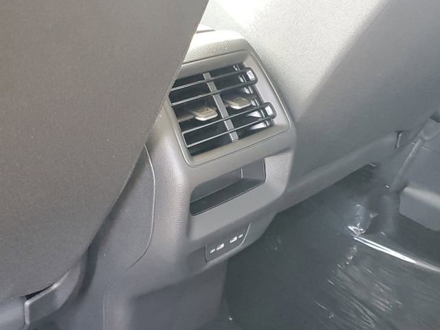 Used 2025 Volkswagen Tiguan S image 26