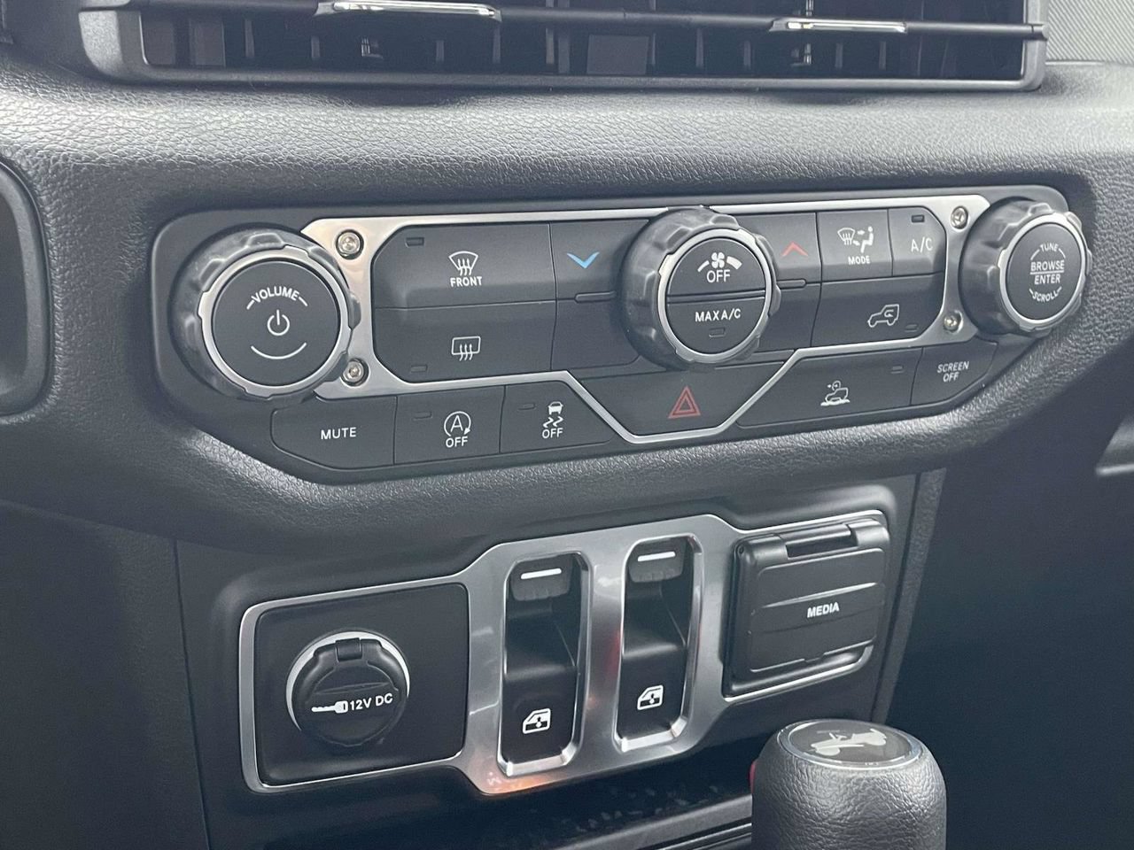 New 2026 Jeep Wrangler Sport AWD/4WD image 36