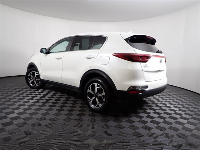 Used 2022 Kia Sportage LX image 9