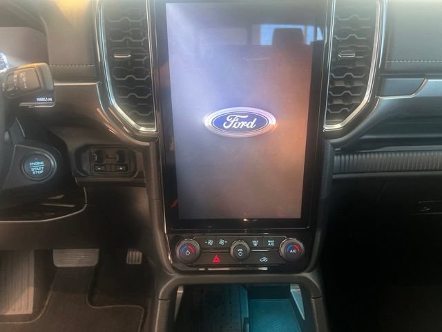 Used 2024 Ford Ranger Lariat w/ FX4 Off-Road Package AWD/4WD image 21