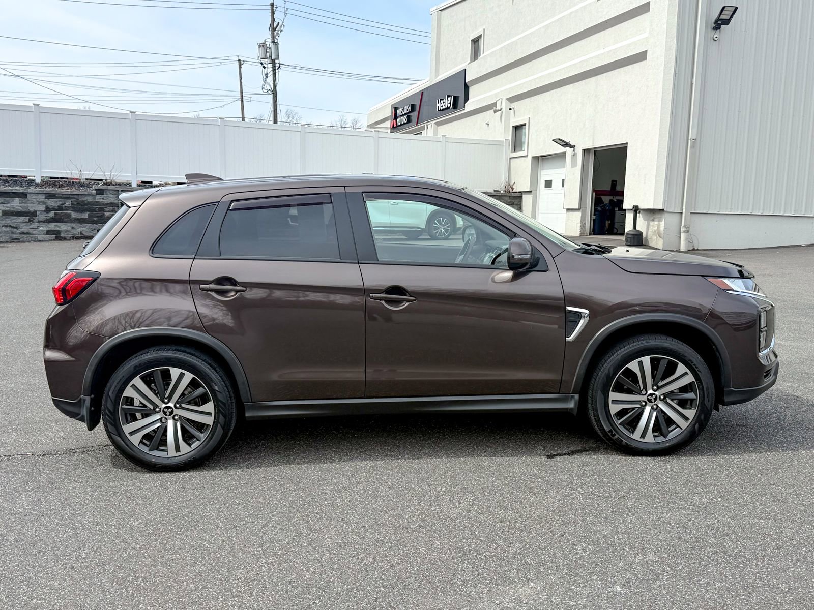 Used 2020 Mitsubishi Outlander Sport SE image 8