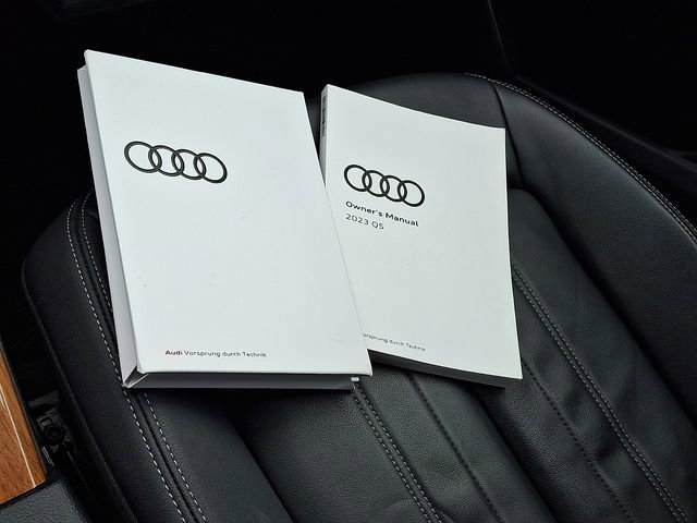 Used 2023 Audi Q5 2.0T Premium w/ Convenience Package image 25