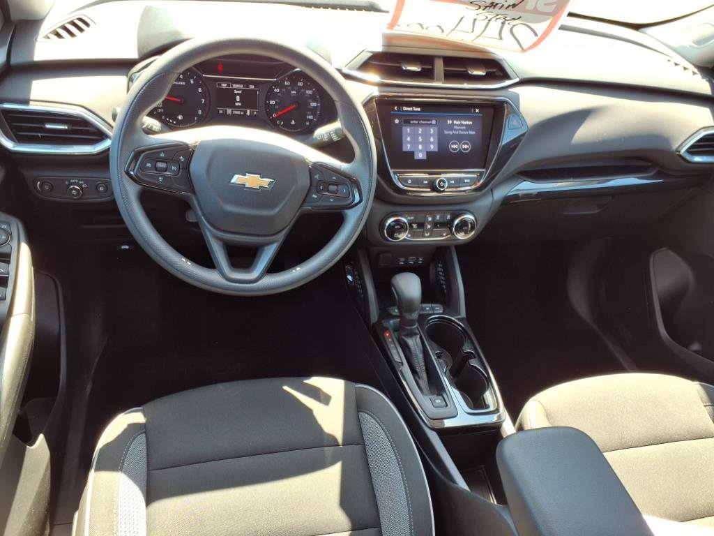 Certified 2022 Chevrolet TrailBlazer LT w/ Convenience Package image 8