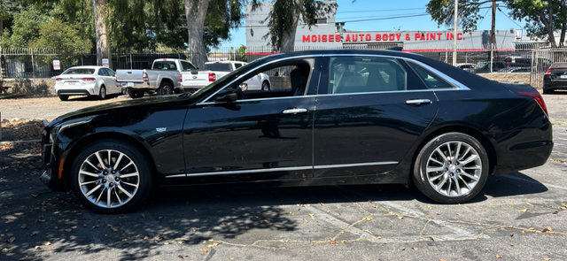 Used 2018 Cadillac CT6 Luxury AWD/4WD image 5