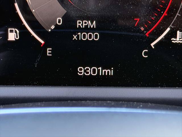 Used 2026 GMC Acadia Elevation FWD image 28