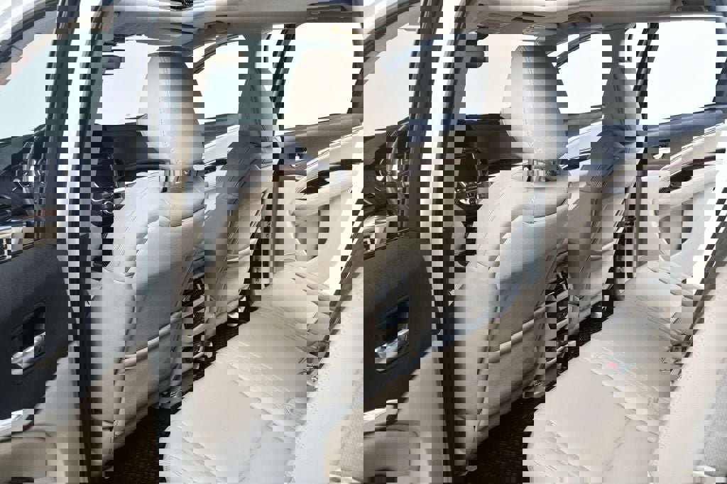 Used 2017 Acura MDX SH-AWD w/ Technology Package image 31