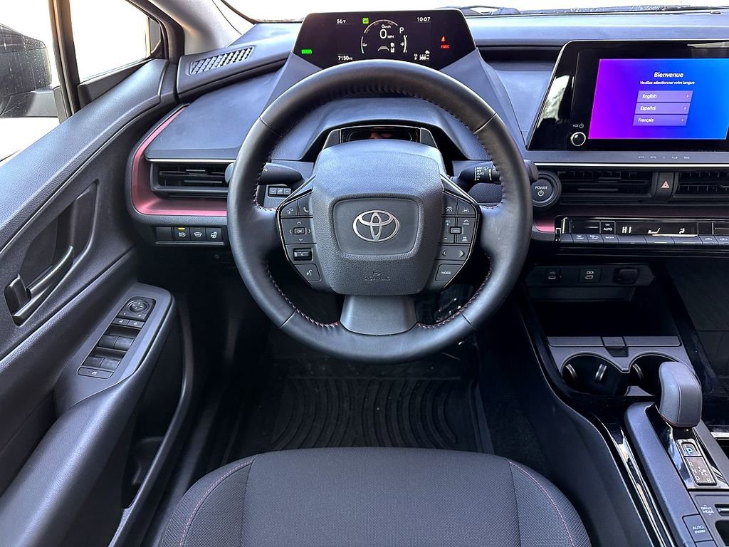 Used 2025 Toyota Prius Plug-In Hybrid FWD image 19