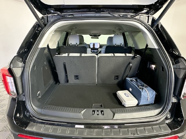 New 2026 Ford Explorer Active w/ Active Comfort Package AWD/4WD image 31