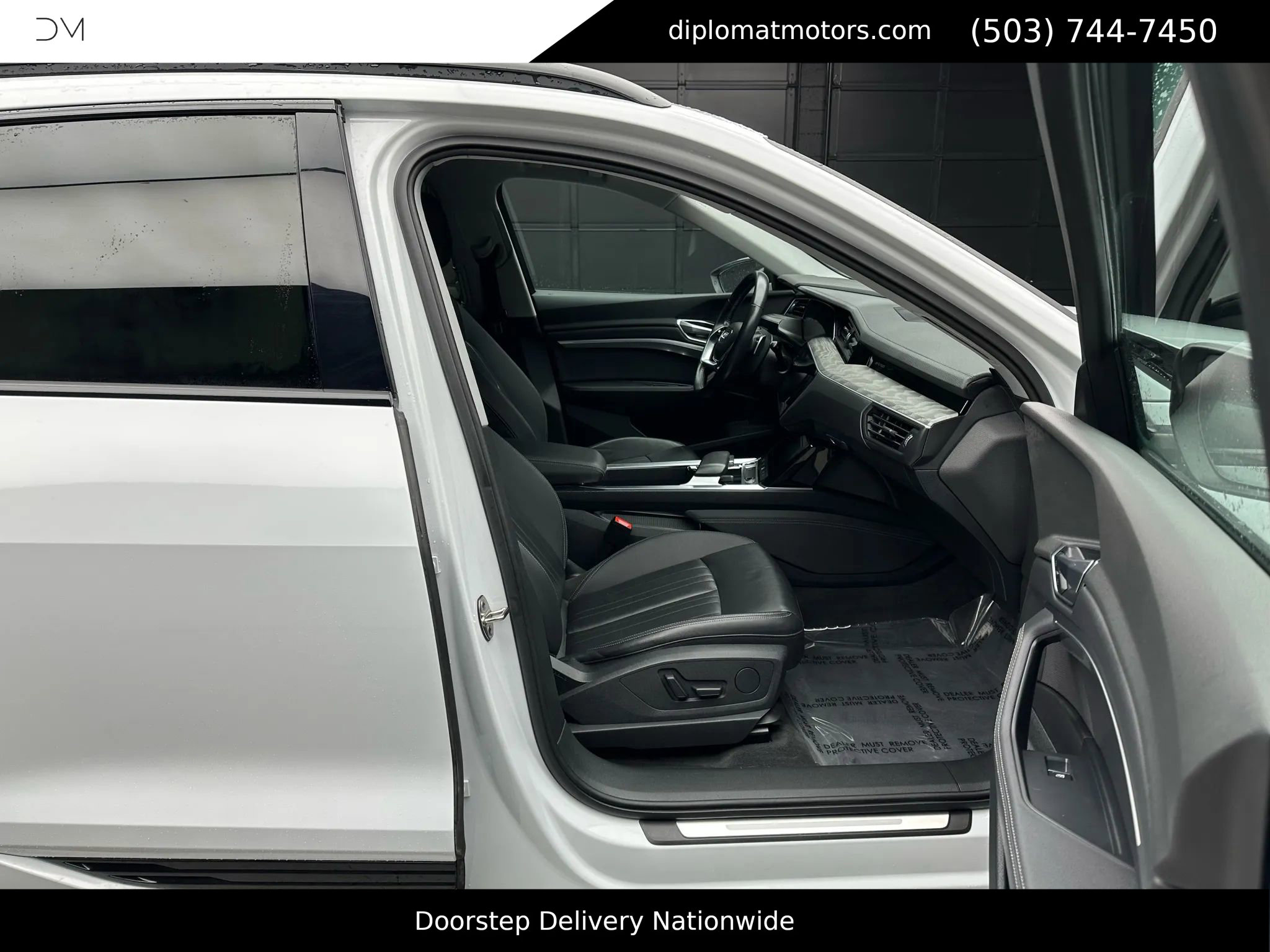 Used 2021 Audi e-tron Premium w/ Convenience Plus Package image 19