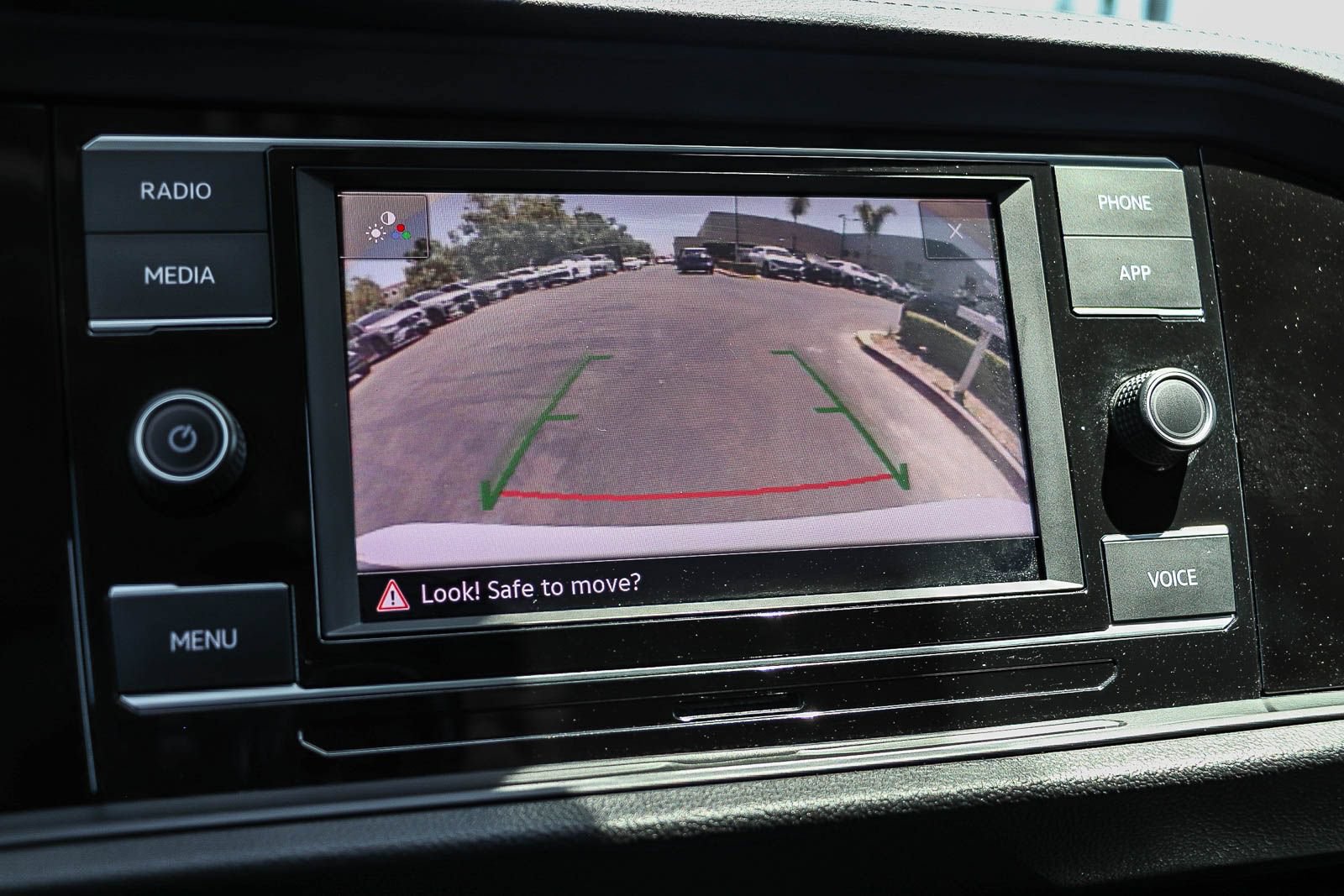 Certified 2024 Volkswagen Jetta S FWD image 25
