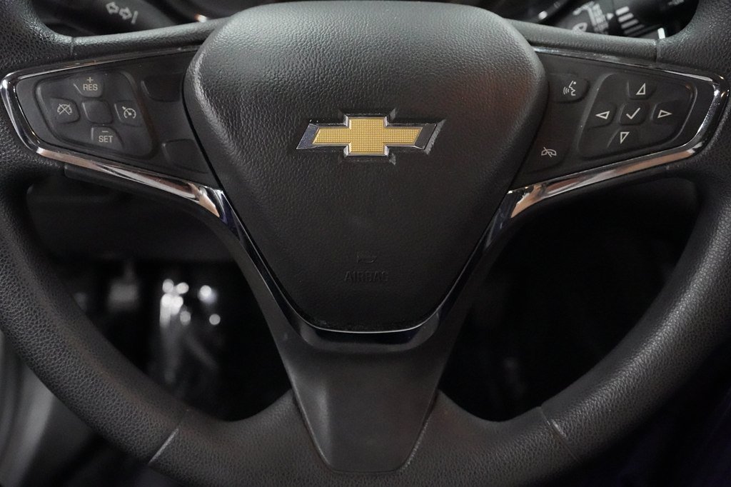 Used 2017 Chevrolet Cruze LT w/ Convenience Package FWD image 13