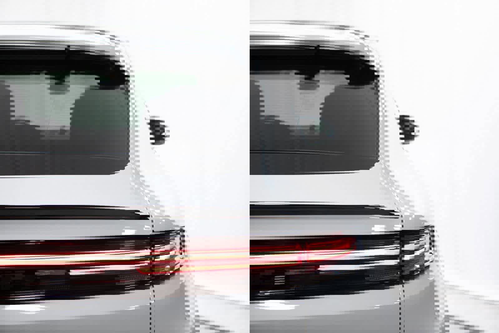 New 2026 Porsche Cayenne S image 39