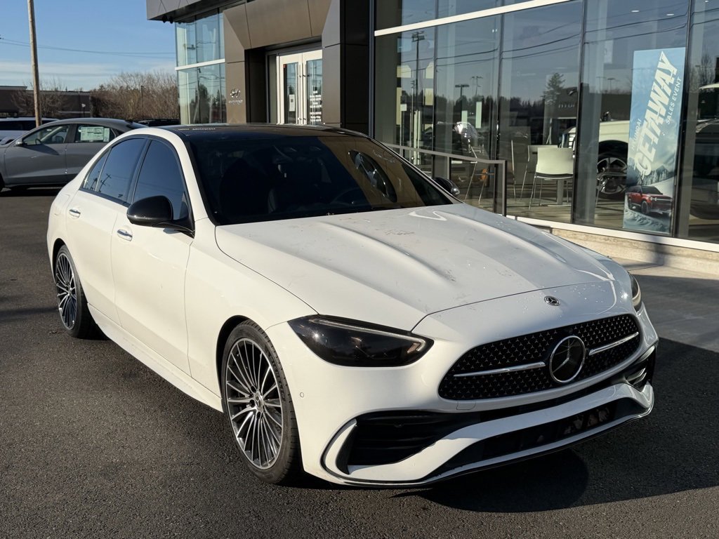 Used 2022 Mercedes-Benz C 300 4MATIC Sedan image 2