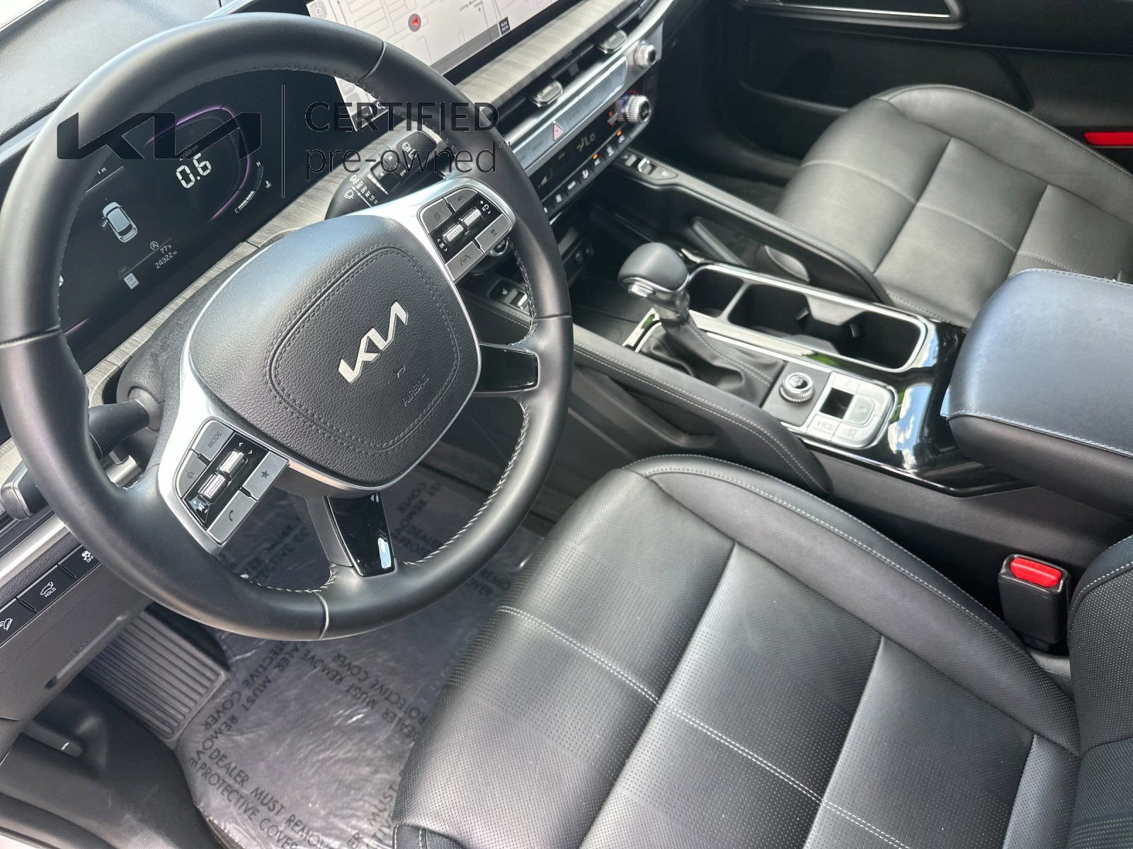 Certified 2023 Kia Telluride EX w/ EX Captain's Chair Package FWD image 11