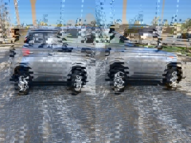 New 2026 Hyundai Venue SE image 5