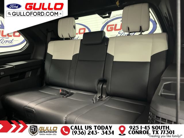 Used 2024 Toyota Sequoia Capstone AWD/4WD image 17